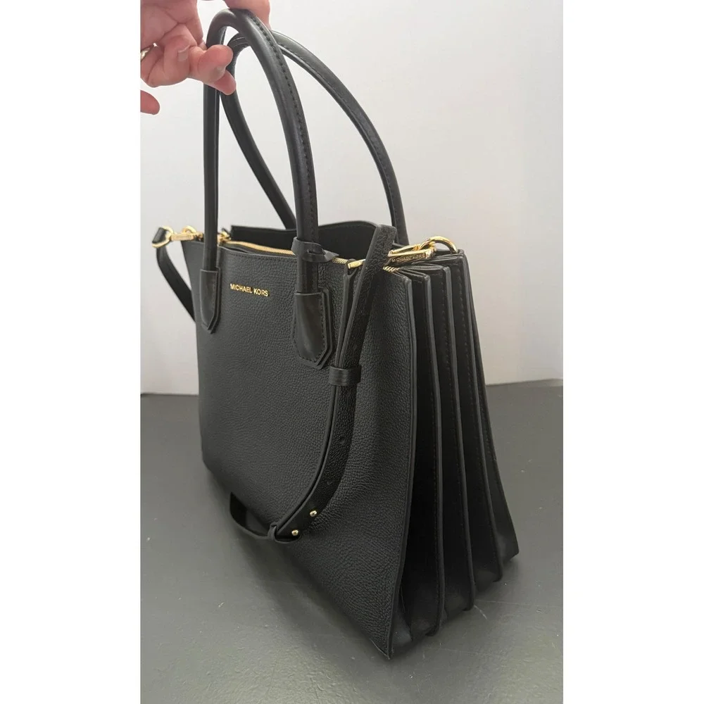 Michael Kors Mercer Tote Accordion Design Black with Gold Hardware Crossbody - Picture 5 of 15